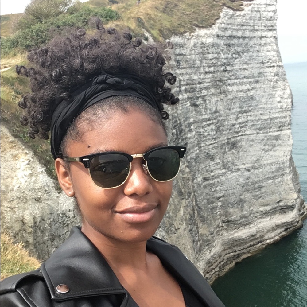 Meet your Posher, Beth